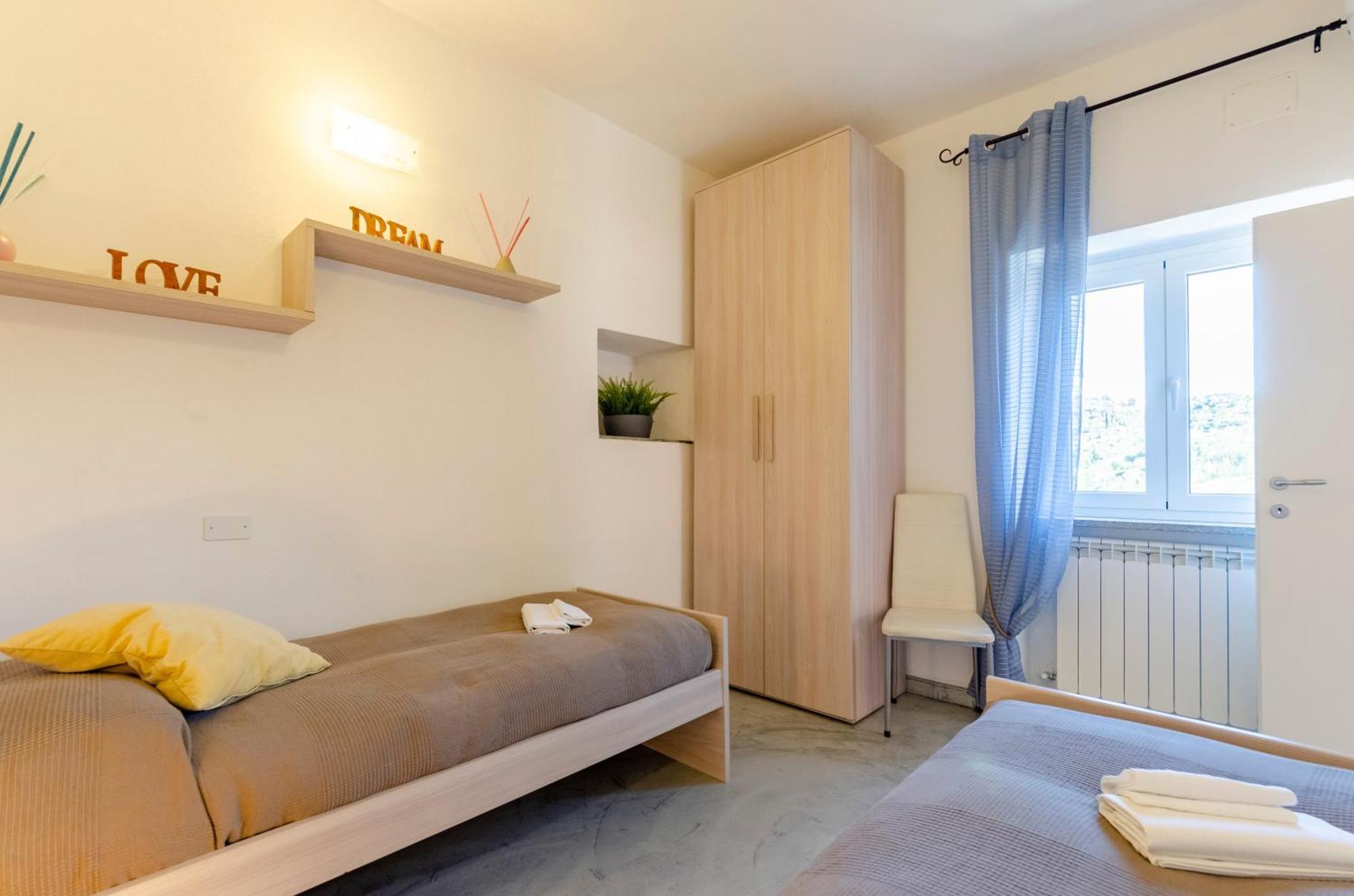 Alla Casa Rosa, Peaceful Apartment Surrounded By Greenery With Free Parking, Wifi & Air Conditioning Rapallo Eksteriør billede