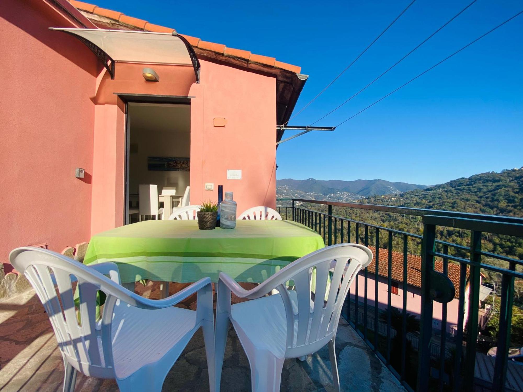 Alla Casa Rosa, Peaceful Apartment Surrounded By Greenery With Free Parking, Wifi & Air Conditioning Rapallo Eksteriør billede