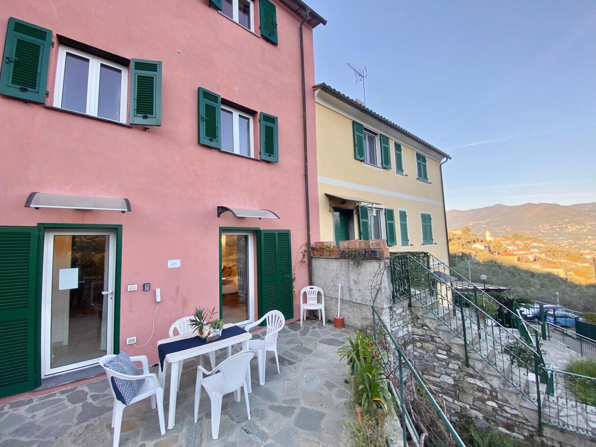 Alla Casa Rosa, Peaceful Apartment Surrounded By Greenery With Free Parking, Wifi & Air Conditioning Rapallo Eksteriør billede