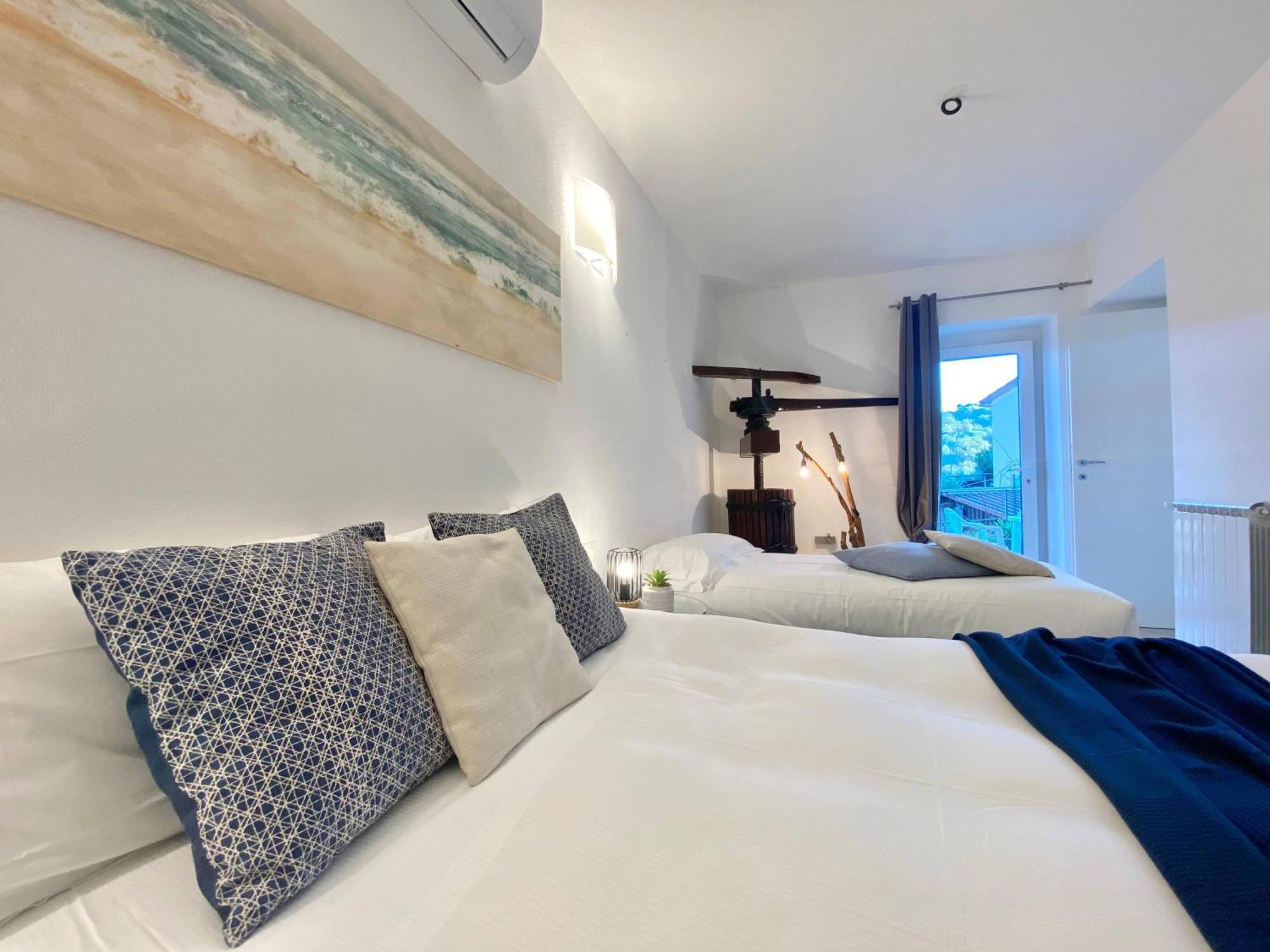 Alla Casa Rosa, Peaceful Apartment Surrounded By Greenery With Free Parking, Wifi & Air Conditioning Rapallo Eksteriør billede
