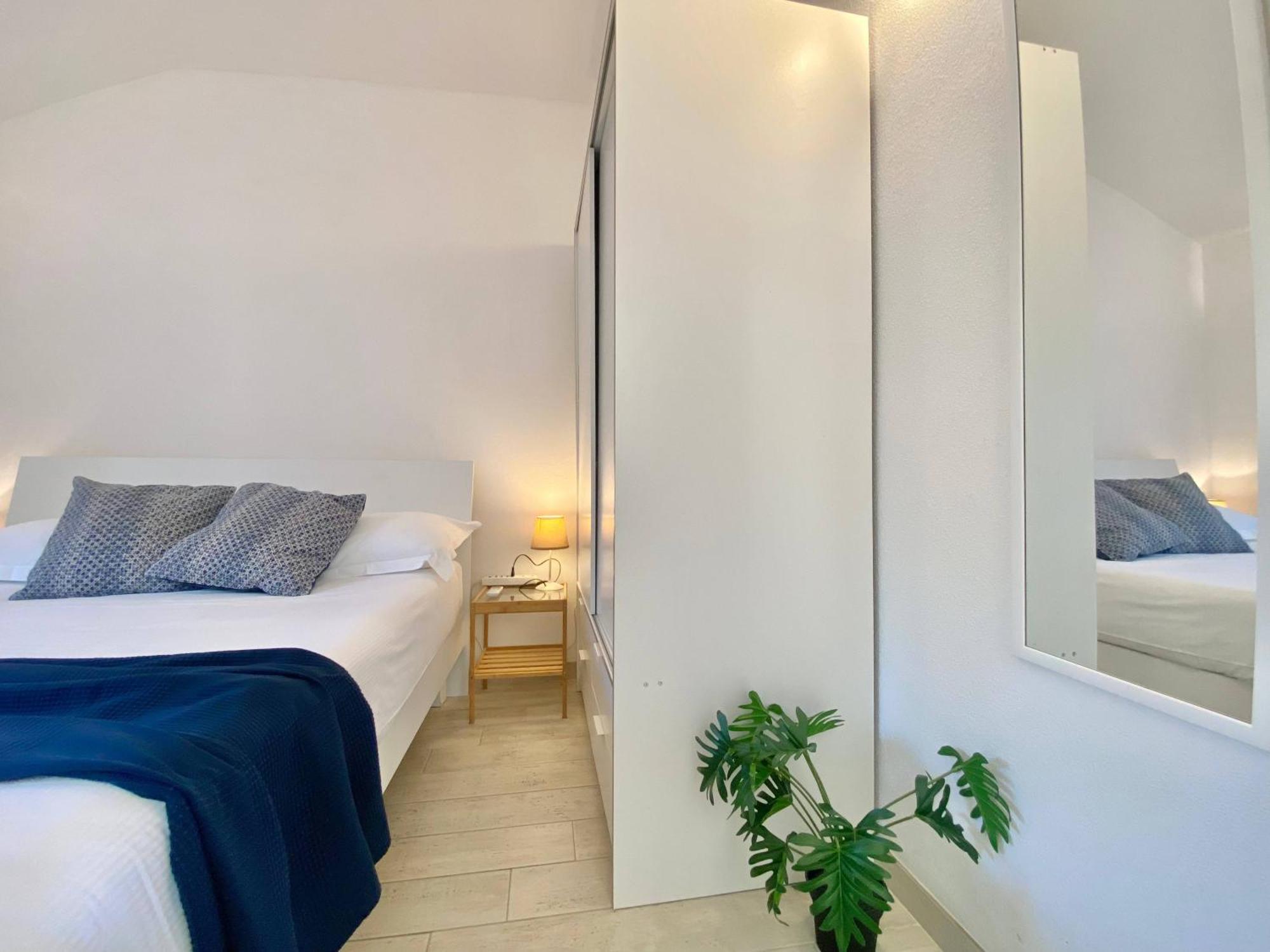 Alla Casa Rosa, Peaceful Apartment Surrounded By Greenery With Free Parking, Wifi & Air Conditioning Rapallo Eksteriør billede